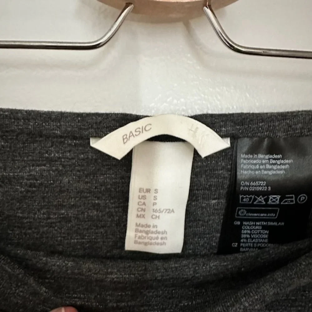 H&M Basic Stretch Skirt - Picture 4 of 4